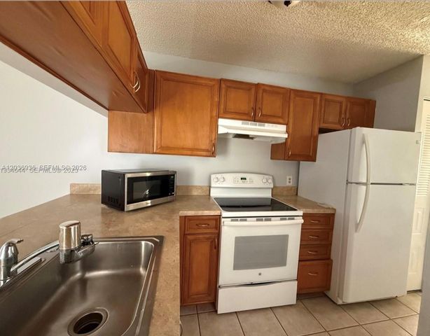937 Coral Club Drive 937, Coral Springs, FL 33071