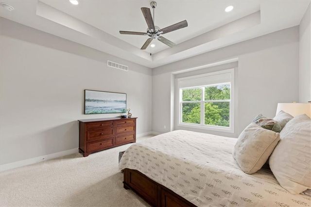 13430 Terrace Park Drive, Parkville, MO 64152