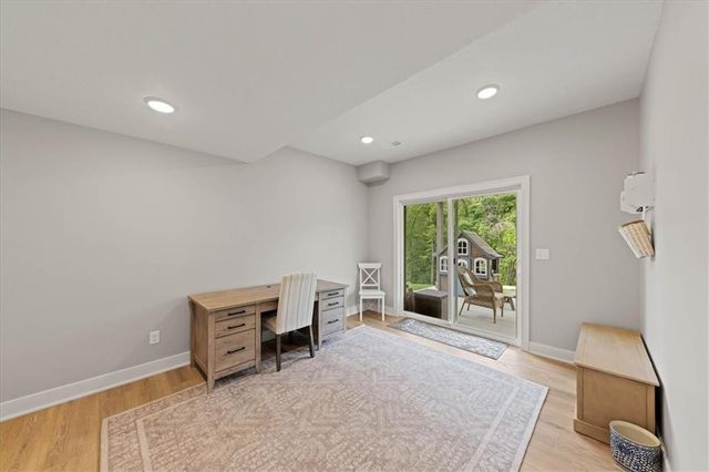 13430 Terrace Park Drive, Parkville, MO 64152