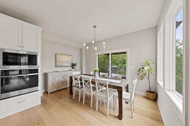 13430 Terrace Park Drive, Parkville, MO 64152
