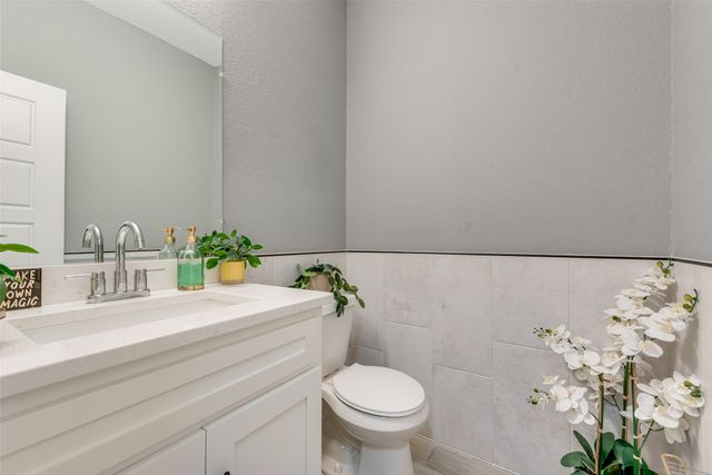 4225 Elkins Avenue, Lancaster, TX 75134