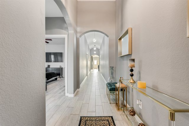 4225 Elkins Avenue, Lancaster, TX 75134