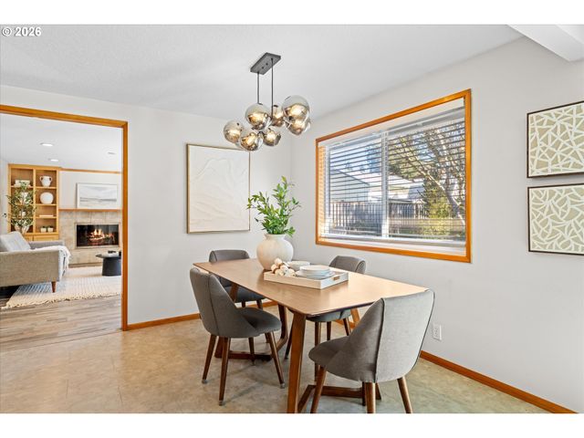 2420 Sw 172ND Ct, Beaverton, OR 97003