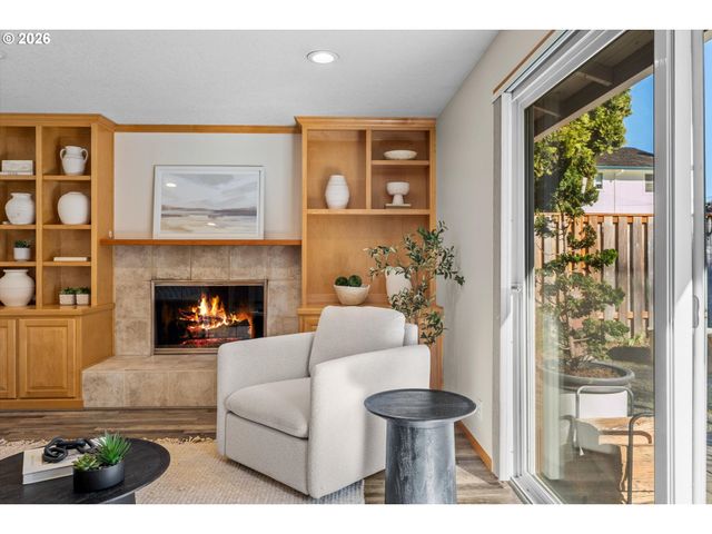 2420 Sw 172ND Ct, Beaverton, OR 97003