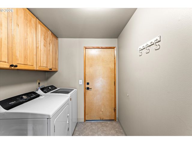 2420 Sw 172ND Ct, Beaverton, OR 97003