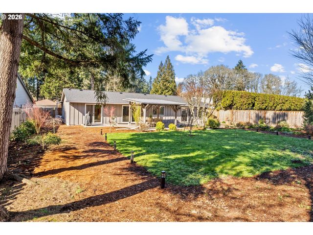 2420 Sw 172ND Ct, Beaverton, OR 97003