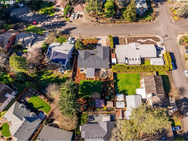 2420 Sw 172ND Ct, Beaverton, OR 97003