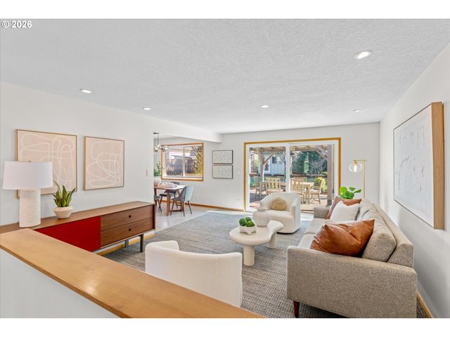 2420 Sw 172ND Ct, Beaverton, OR 97003