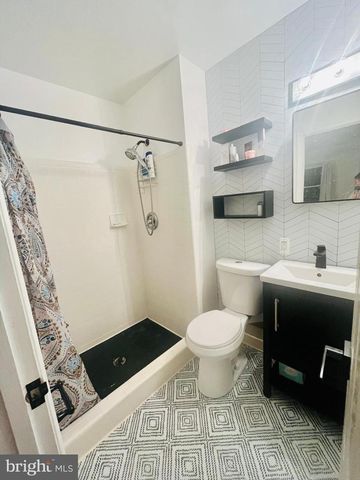 7301 MILL RUN, Rockville, MD 20855