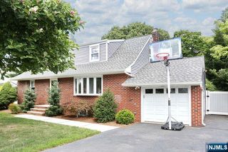 2 Hartland Avenue, Emerson, NJ 07630