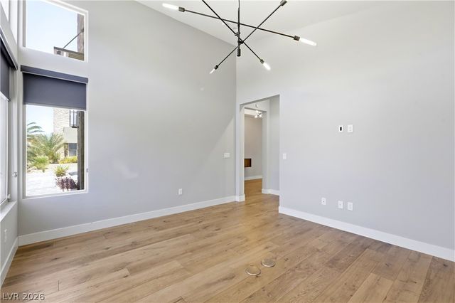 8380 Mojave Creek Court, Las Vegas, NV 89113