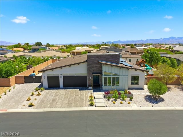 8380 Mojave Creek Court, Las Vegas, NV 89113