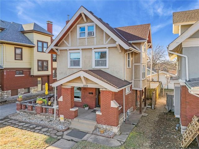 3132 Summit Street, Kansas City, MO 64111