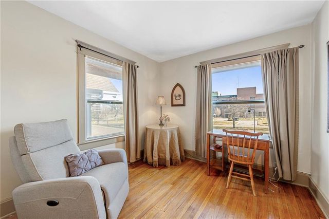 3132 Summit Street, Kansas City, MO 64111