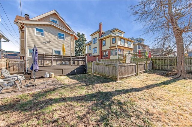 3132 Summit Street, Kansas City, MO 64111