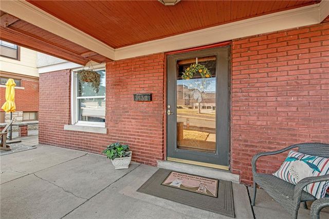 3132 Summit Street, Kansas City, MO 64111