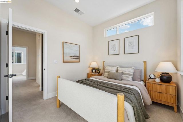 453 Sentinel Dr, Alameda, CA 94501