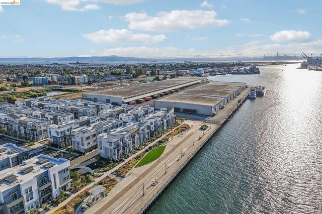 453 Sentinel Dr, Alameda, CA 94501