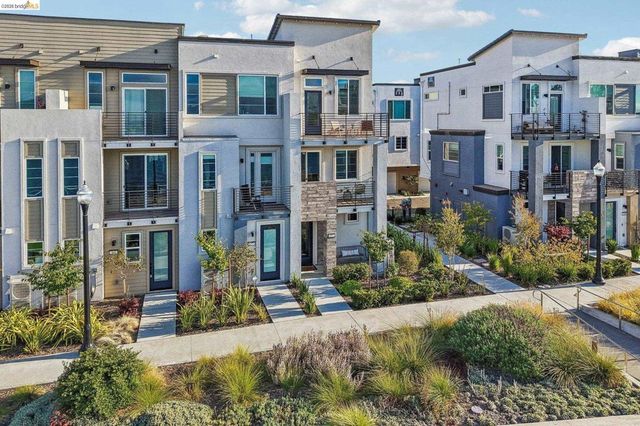 453 Sentinel Dr, Alameda, CA 94501