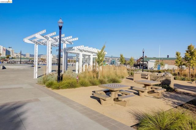 453 Sentinel Dr, Alameda, CA 94501
