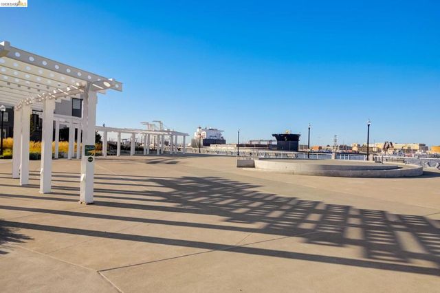 453 Sentinel Dr, Alameda, CA 94501