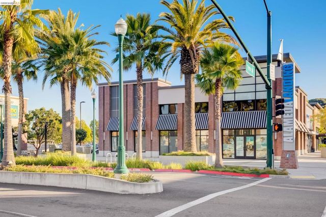 453 Sentinel Dr, Alameda, CA 94501