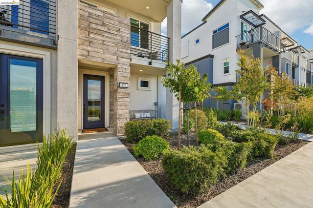 453 Sentinel Dr, Alameda, CA 94501