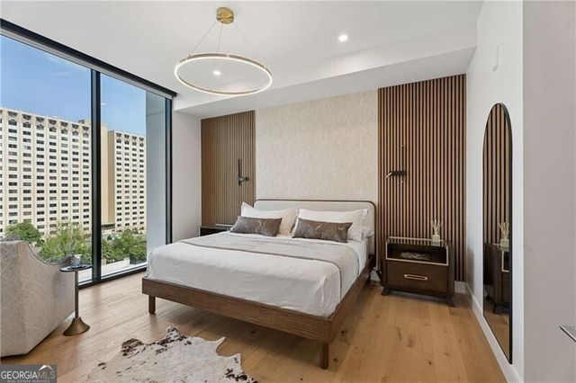 2425 Peachtree Road NE 901, Atlanta, GA 30305