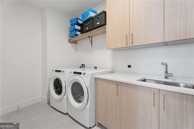 2425 Peachtree Road NE 901, Atlanta, GA 30305