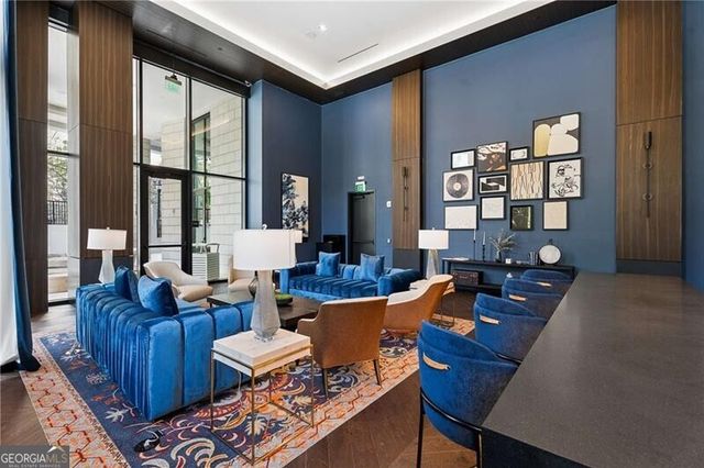 2425 Peachtree Road NE 901, Atlanta, GA 30305