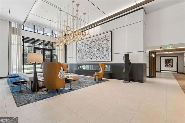 2425 Peachtree Road NE 901, Atlanta, GA 30305