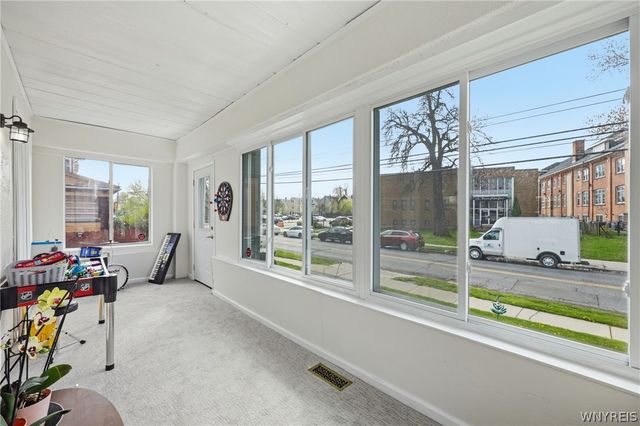 28 Mineral Springs Road, Buffalo, NY 14210