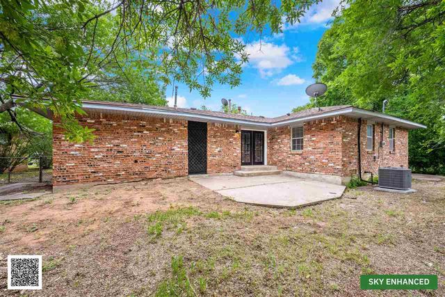 3831 NW Ferris, Lawton, OK 73505