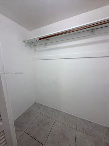 717 NE 1st St BACK, Hallandale Beach, FL 33009