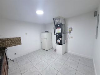 717 NE 1st St BACK, Hallandale Beach, FL 33009