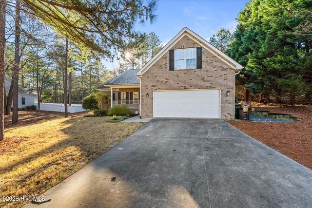 60 Spring Lake Drive, Pinehurst, NC 28374