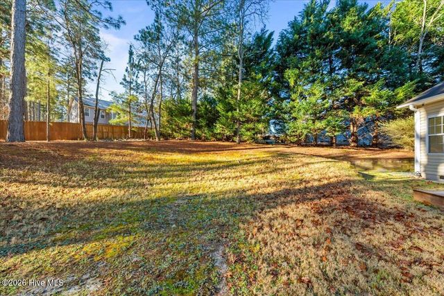 60 Spring Lake Drive, Pinehurst, NC 28374