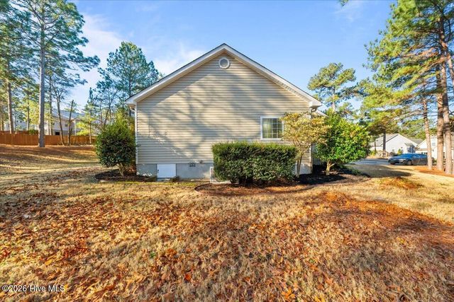 60 Spring Lake Drive, Pinehurst, NC 28374