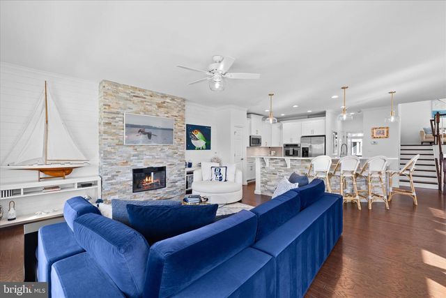 38315 CANAL ST, Ocean View, DE 19970