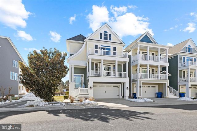 38315 CANAL ST, Ocean View, DE 19970