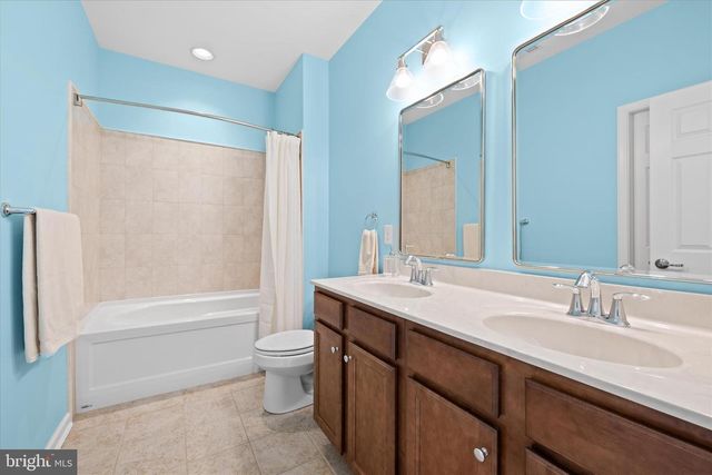 38315 CANAL ST, Ocean View, DE 19970