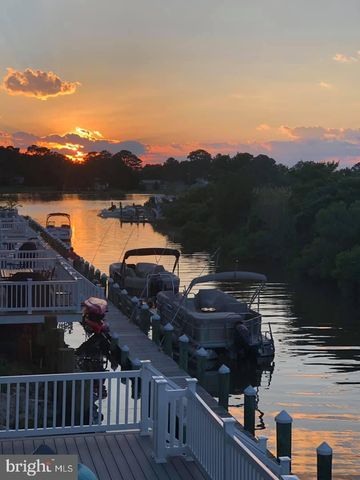 38315 CANAL ST, Ocean View, DE 19970