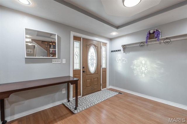 8708 S Grand Avenue, St Louis, MO 63125