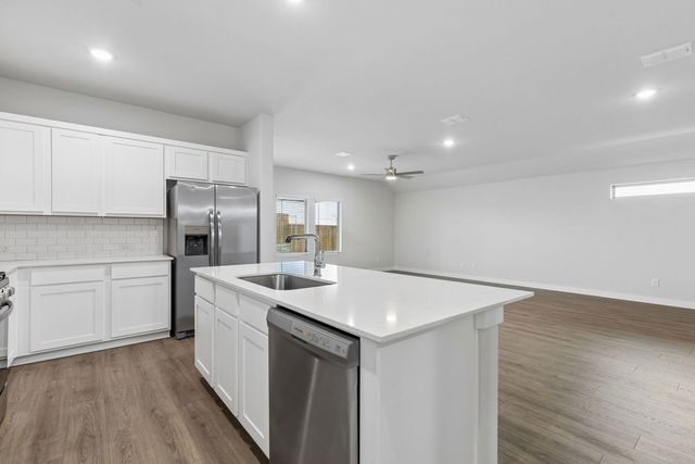 685 Sierra Ridge, Lavon, TX 75166