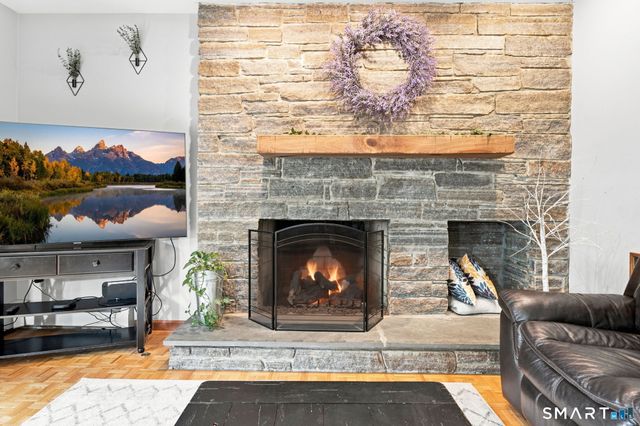 37 Valerie Drive, Bolton, CT 06043