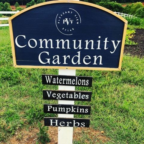 1360 Hicks Edgen Rd, Pleasant View, TN 37146