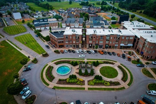 1360 Hicks Edgen Rd, Pleasant View, TN 37146