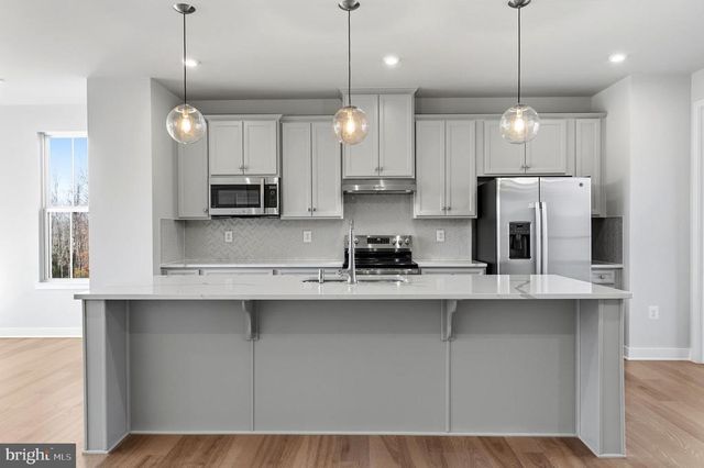 9399 EDENDERRY DR, Fredericksburg, VA 22408