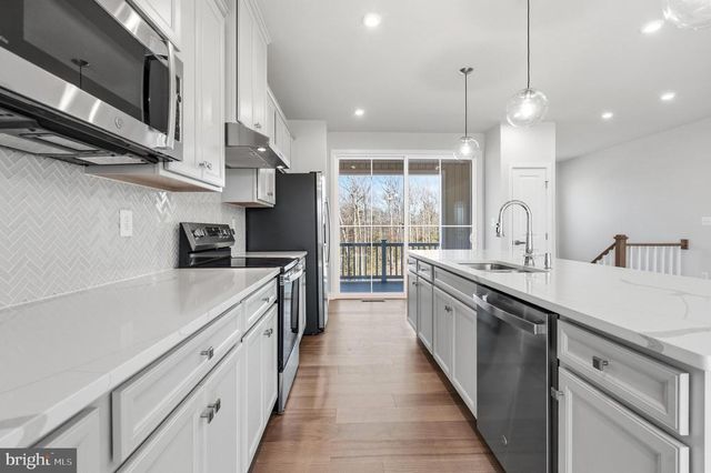 9399 EDENDERRY DR, Fredericksburg, VA 22408