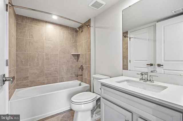 9399 EDENDERRY DR, Fredericksburg, VA 22408